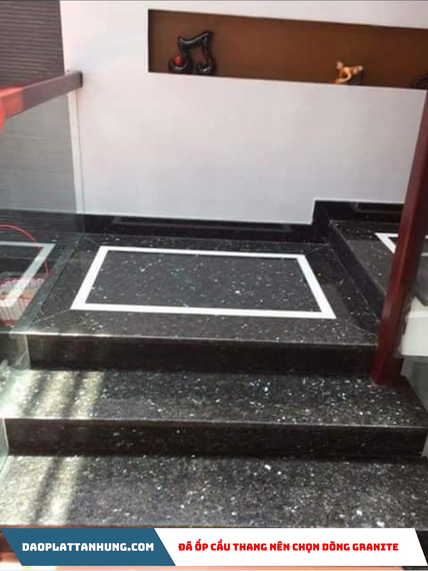 Đá Granite có khả năng chống thấm và bụi bẩn tốt hơn Marble Đá Granite có khả năng chống thấm và bụi bẩn tốt hơn Marble