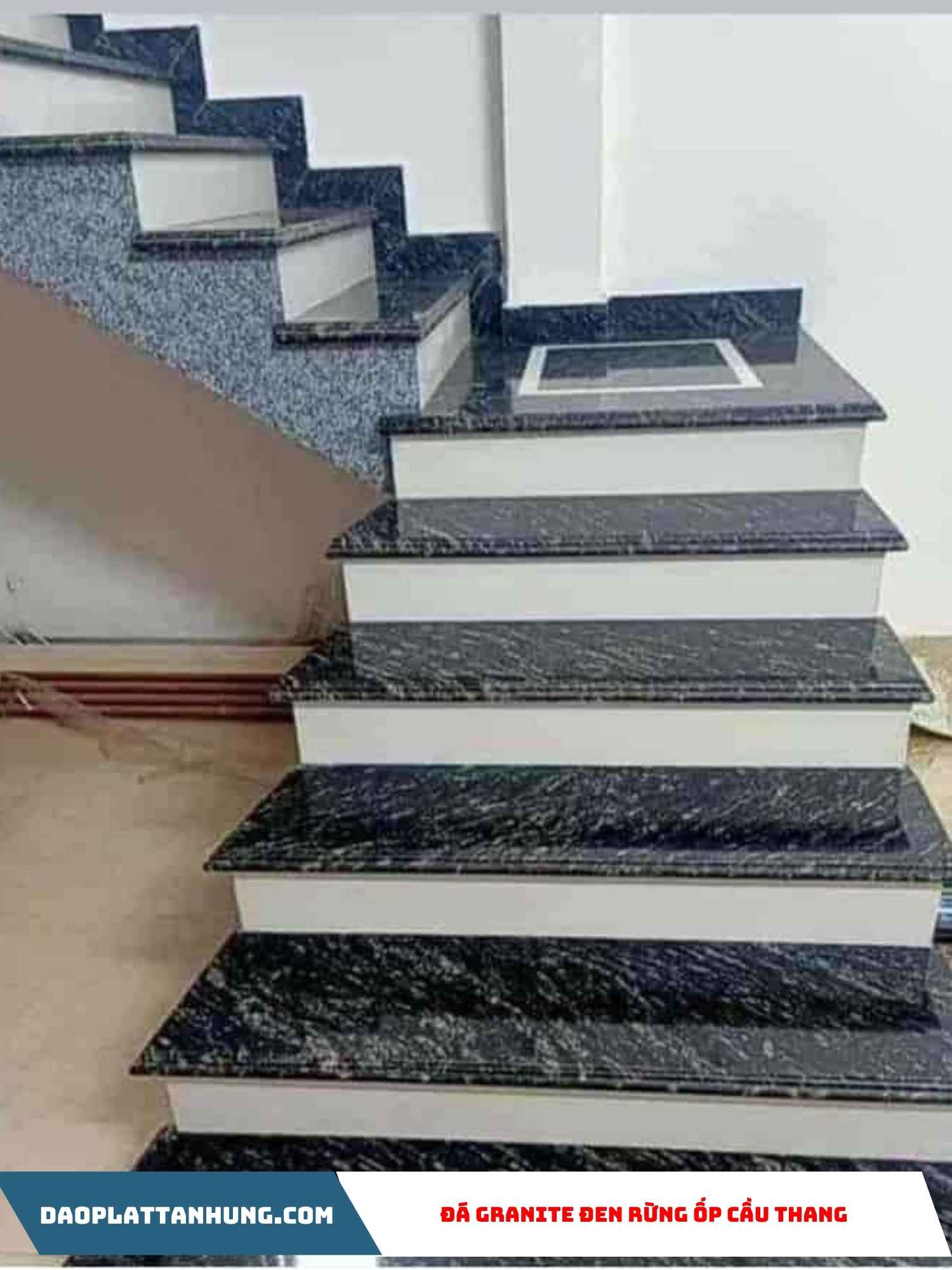 Giá đá Granite bao nhiêu 1m2 khi ốp cầu thang