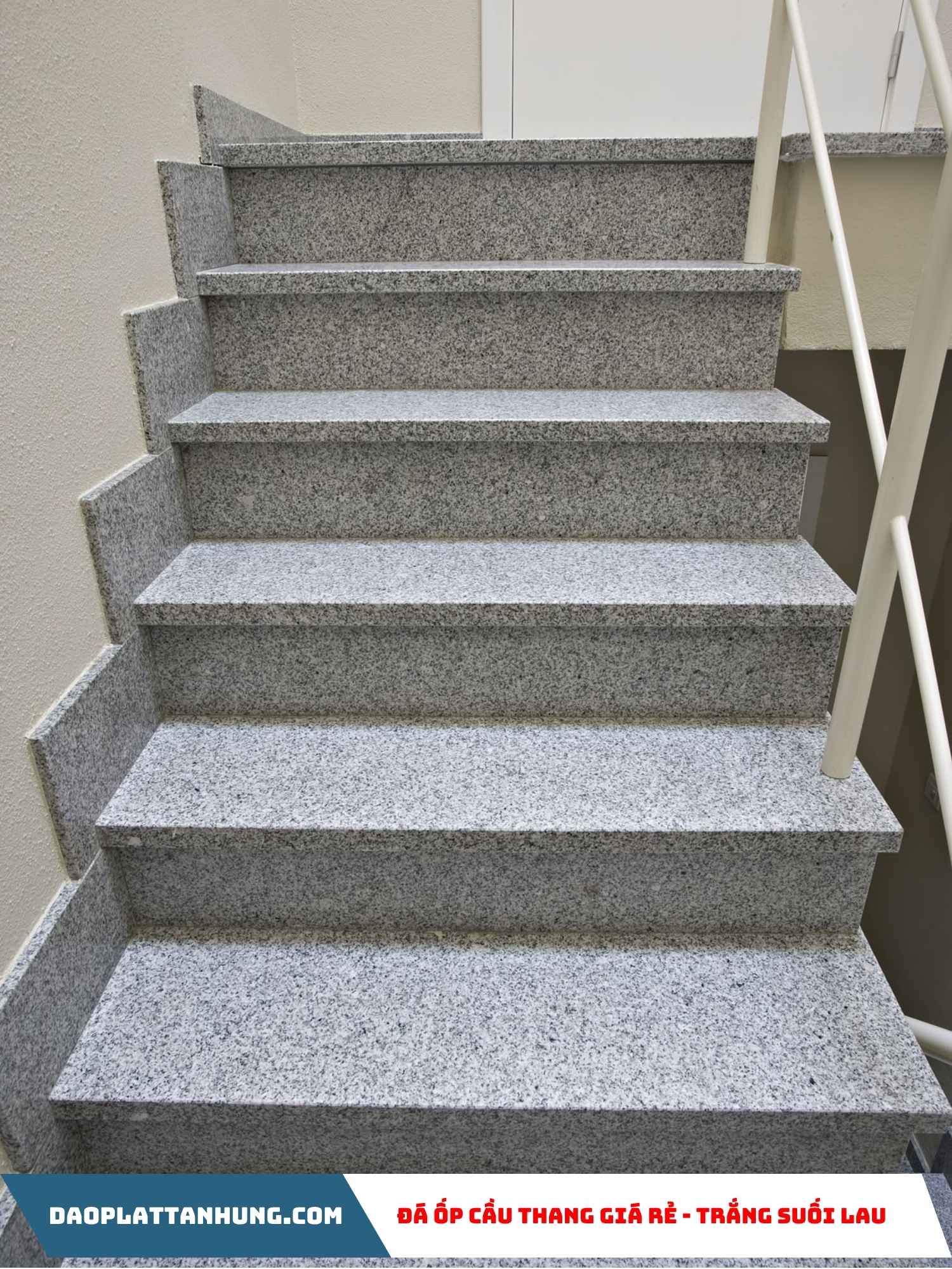 Đá ốp cầu thang giá rẻ - Trắng suối lau 